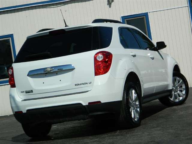Chevrolet Equinox 2011 photo 12